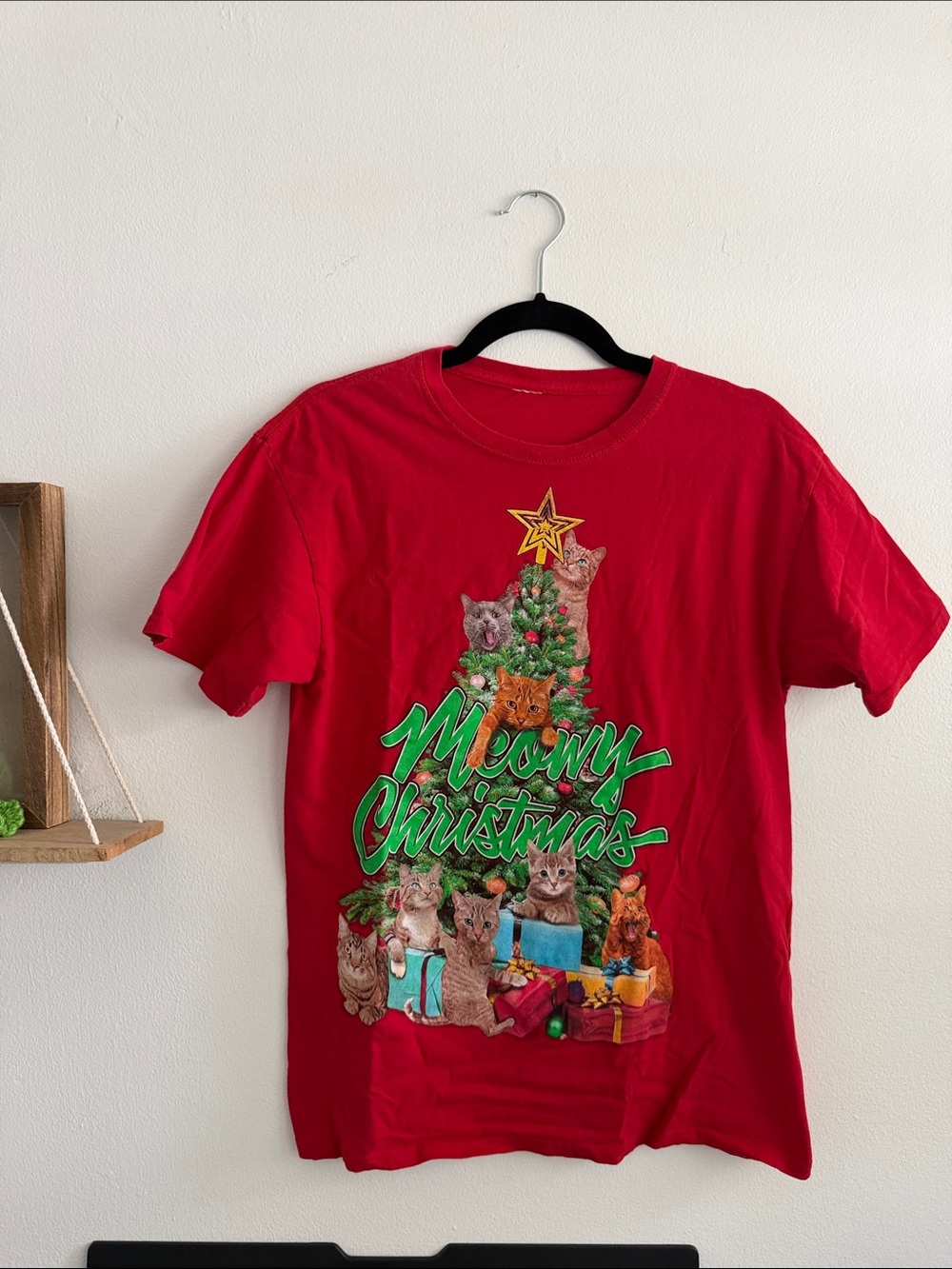 Vintage Cat Christmas tee